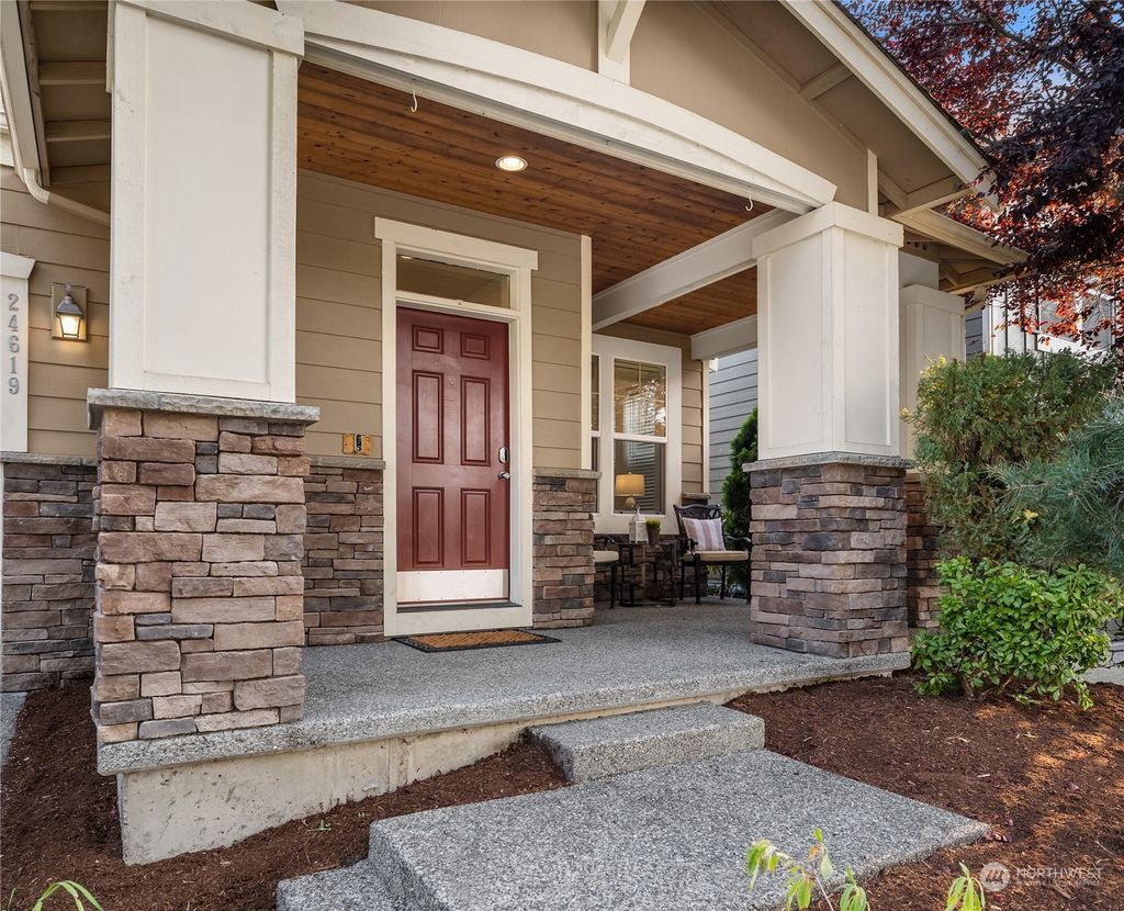 Photo of 24619 NE 3rd Place, Sammamish, WA 98074 (MLS # 2154881)