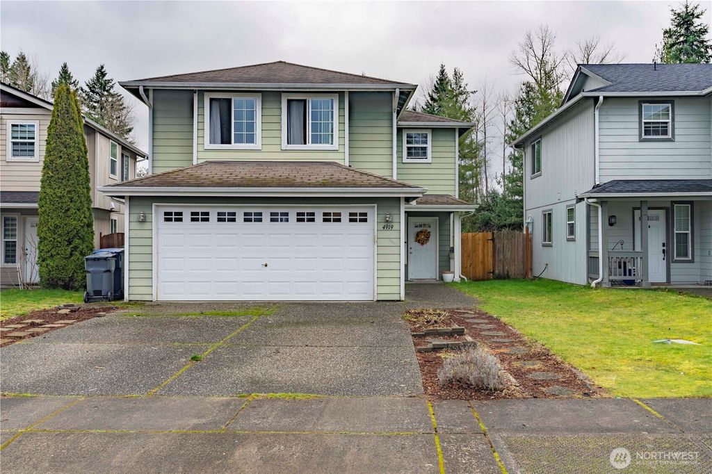 Photo of 4919 106th St St NE, Marysville, WA 98270 (MLS # 2476444)