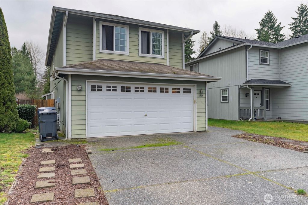 Photo of 4919 106th St St NE, Marysville, WA 98270 (MLS # 2476444)