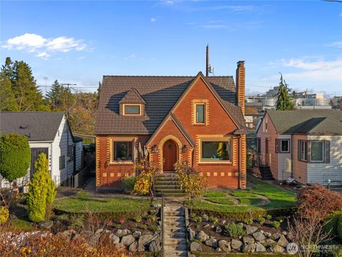 Photo of 4322 13th Avenue S, Seattle, WA 98108 (MLS # 2456138)