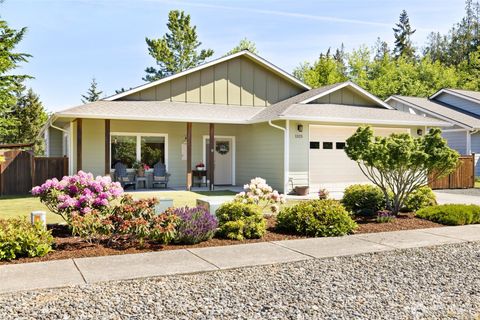 Photo of 1325 Eckard Avenue, Port Angeles, WA 98362 (MLS # 2527380)