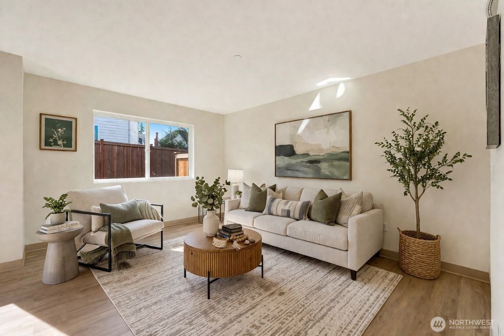 Photo of 3910 132nd Street SW #E, Lynnwood, WA 98087 (MLS # 2489674)