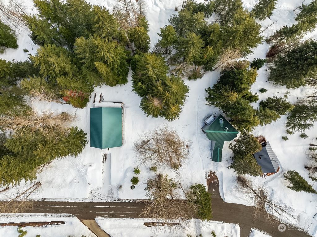 Photo of 22 Chamonix Place, Snoqualmie Pass, WA 98068 (MLS # 2200192)