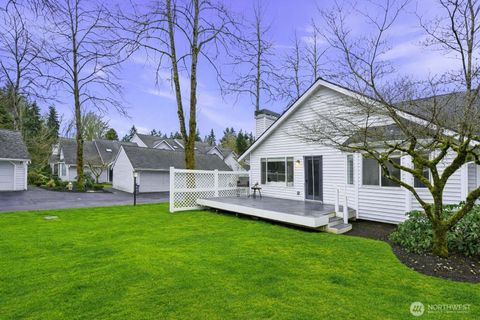 Photo of 4222 144th Lane Ln SE #31, Bellevue, WA 98006 (MLS # 2510446)