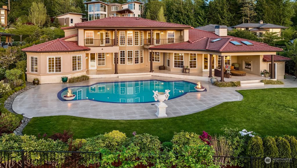 Photo of 3348 NE Harrison Drive, Issaquah, WA 98029 (MLS # 2067444)