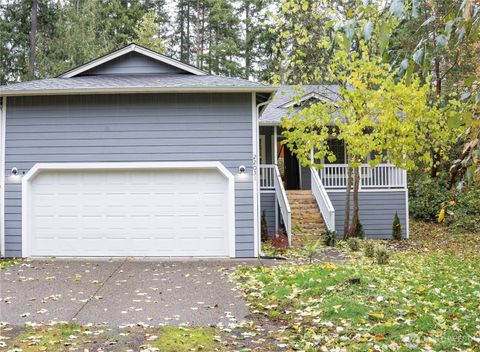 Photo of 22031 Plateau Court SE, Yelm, WA 98597 (MLS # 2447406)