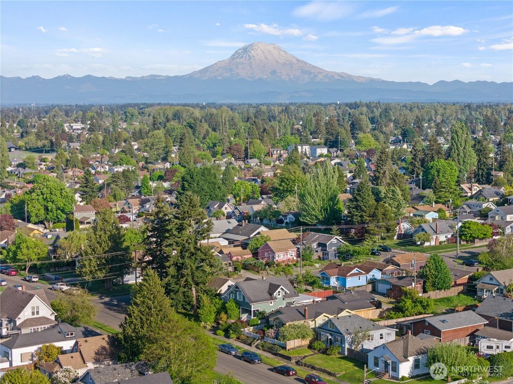 Photo of 706 S 58th Street, Tacoma, WA 98408 (MLS # 2511647)