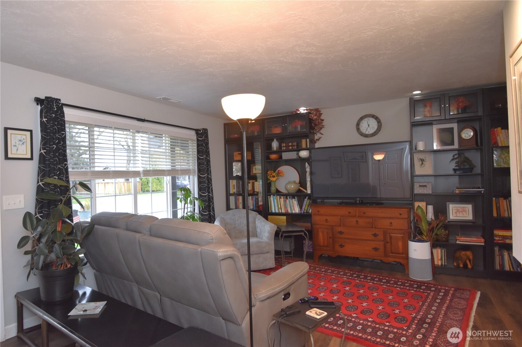 1304 Hillcrest Parkway