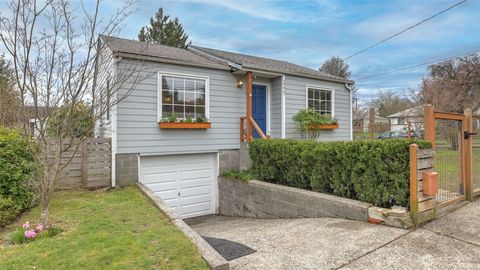 3221 SW Kenyon Street, Seattle, WA 98126 - MLS#: 2349189