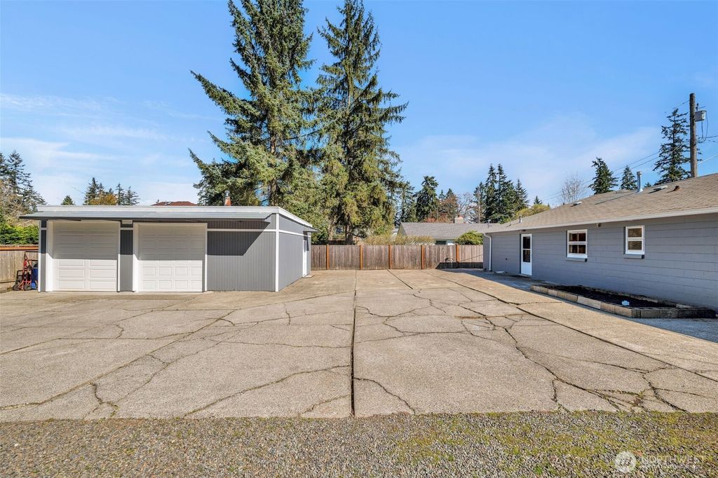 Photo of 1314 N 188th Street, Shoreline, WA 98133 (MLS # 2504875)