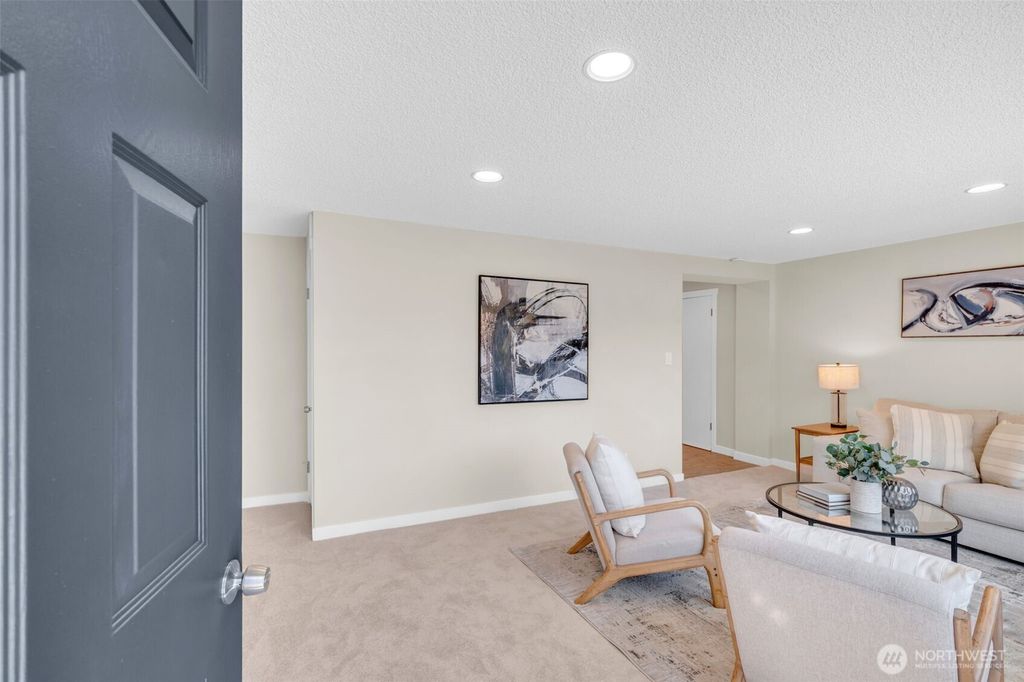 Photo of 1314 N 188th Street, Shoreline, WA 98133 (MLS # 2504875)