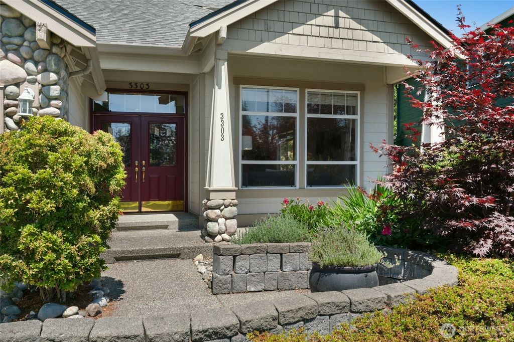 Photo of 3303 174th Place SE, Bothell, WA 98012 (MLS # 2391023)