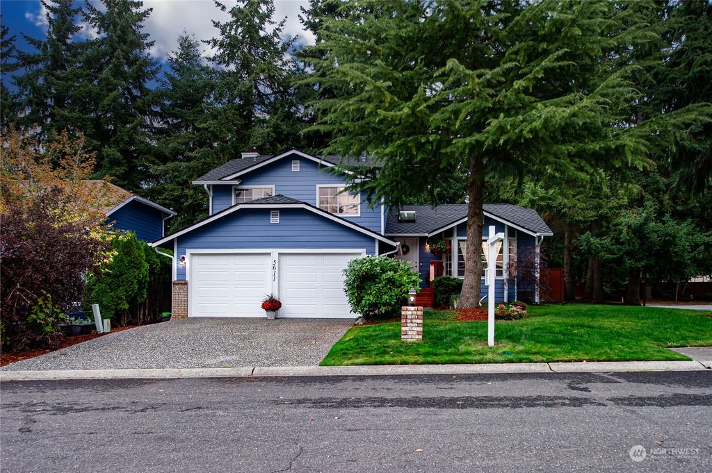 Photo of 5611 112th Place SW, Mukilteo, WA 98275 (MLS # 2167126)