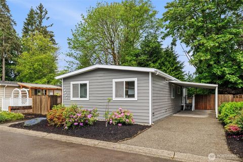 Photo of 19604 129th Avenue NE, Bothell, WA 98011 (MLS # 2529429)