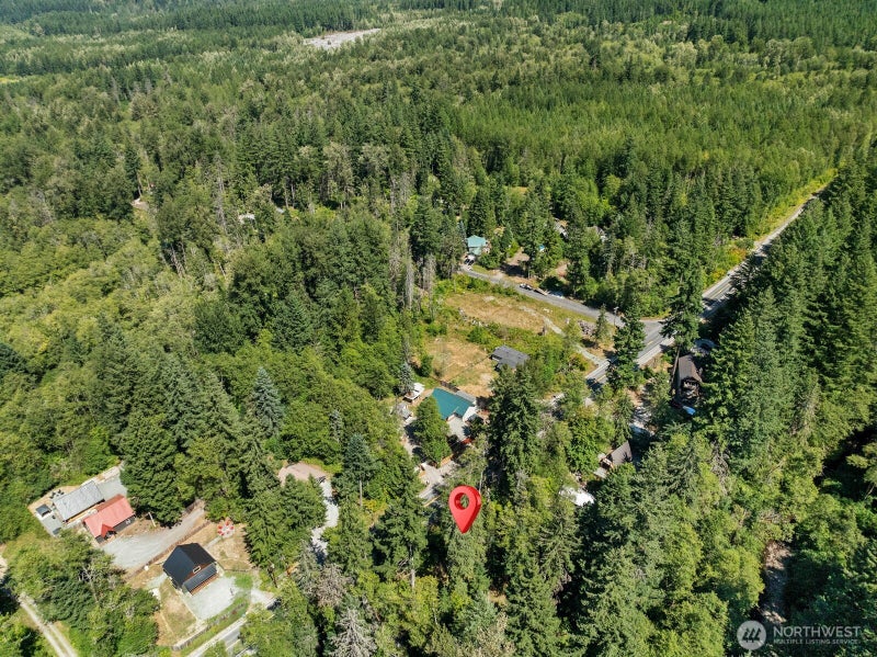320 Skate Creek Road N