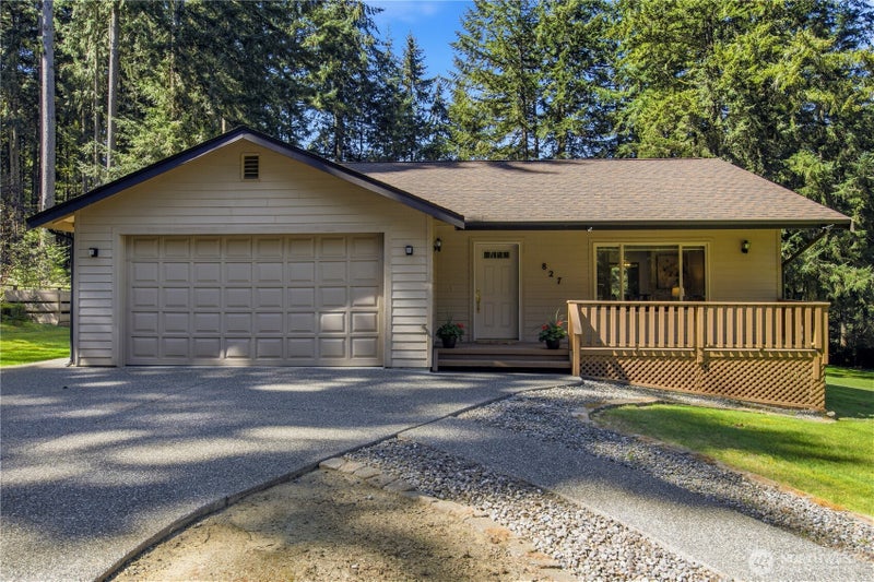 827 Illahee Drive