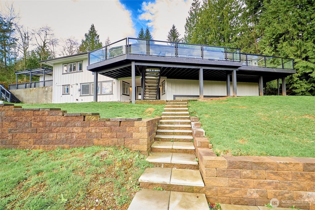 Photo of 13811 2nd Avenue NE, Tulalip, WA 98271 (MLS # 2352194)