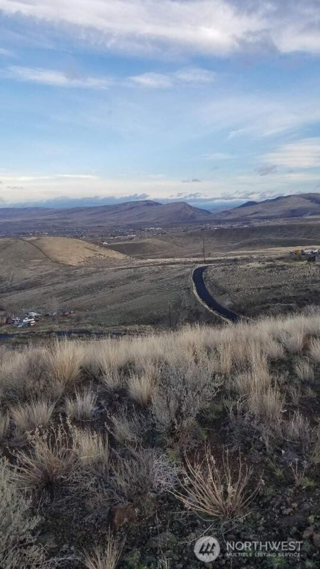 Photo of 0 George Way, Yakima, WA 98901 (MLS # 2489470)