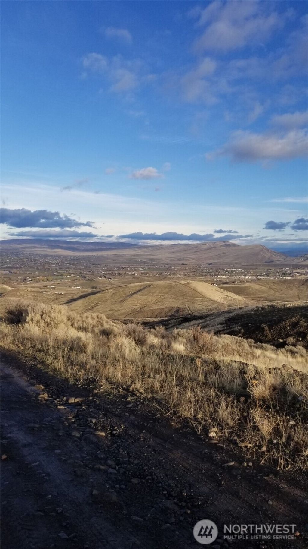 Photo of 0 George Way, Yakima, WA 98901 (MLS # 2489470)