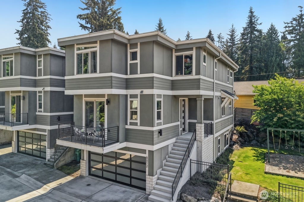 Photo of 8312 120th Avenue NE, Kirkland, WA 98033 (MLS # 2575450)