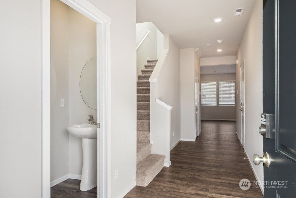 Photo of 108 17TH Drive #WH 9, Snohomish, WA 98290 (MLS # 2192611)