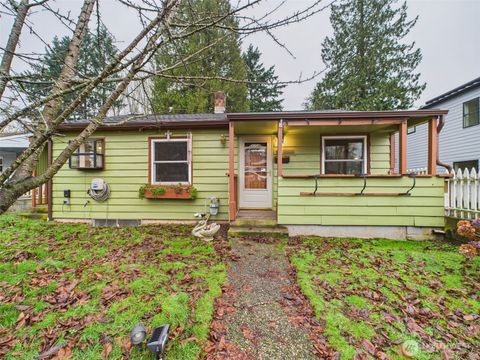 15822 26th Avenue NE Shoreline WA 98155