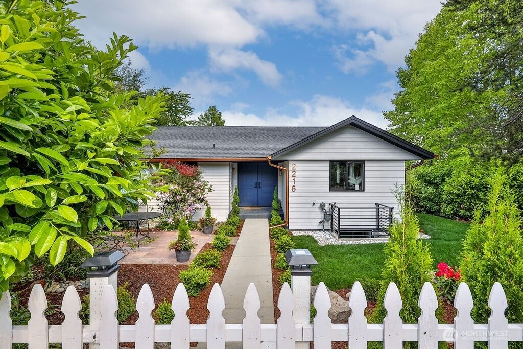 Photo of 2216 18th Avenue S, Seattle, WA 98144 (MLS # 2418596)