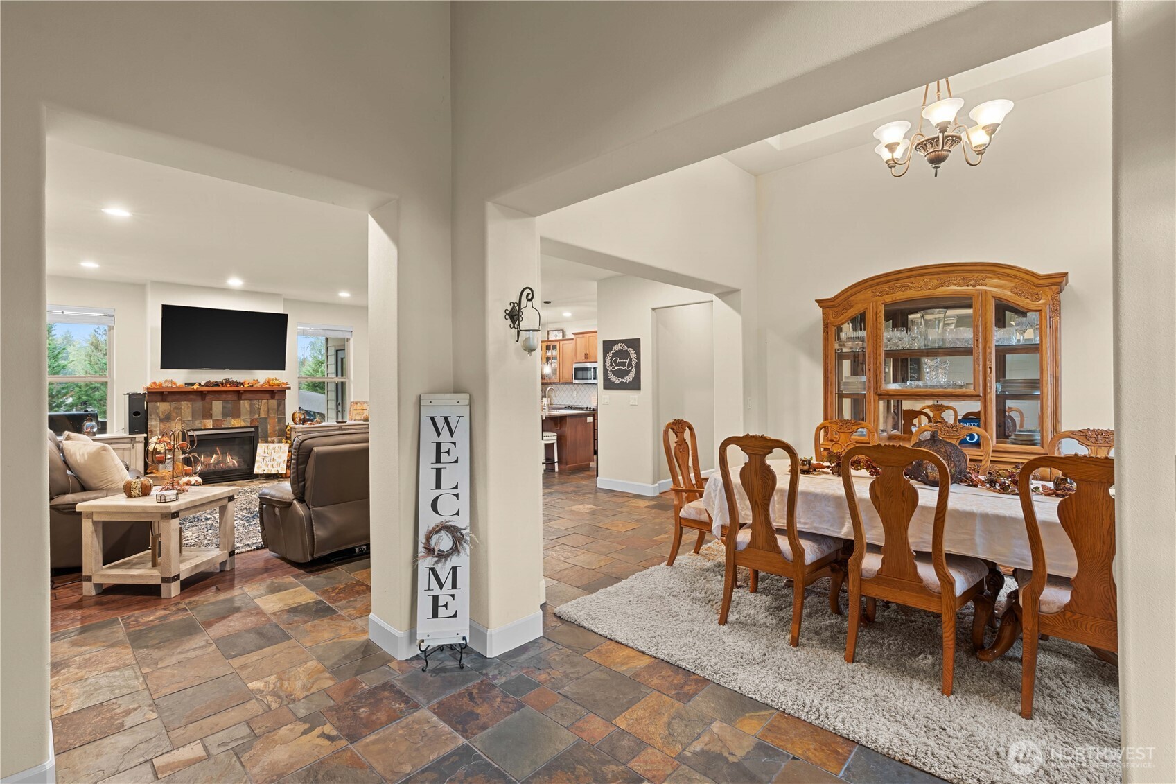 1522 347th Street Ct E