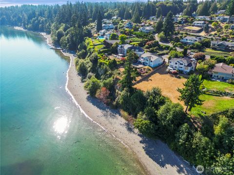Photo of 10325 123rd Street NW, Gig Harbor, WA 98329 (MLS # 2414822)