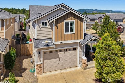 Photo of 3813 Discovery Avenue SW, Bremerton, WA 98312 (MLS # 2554488)