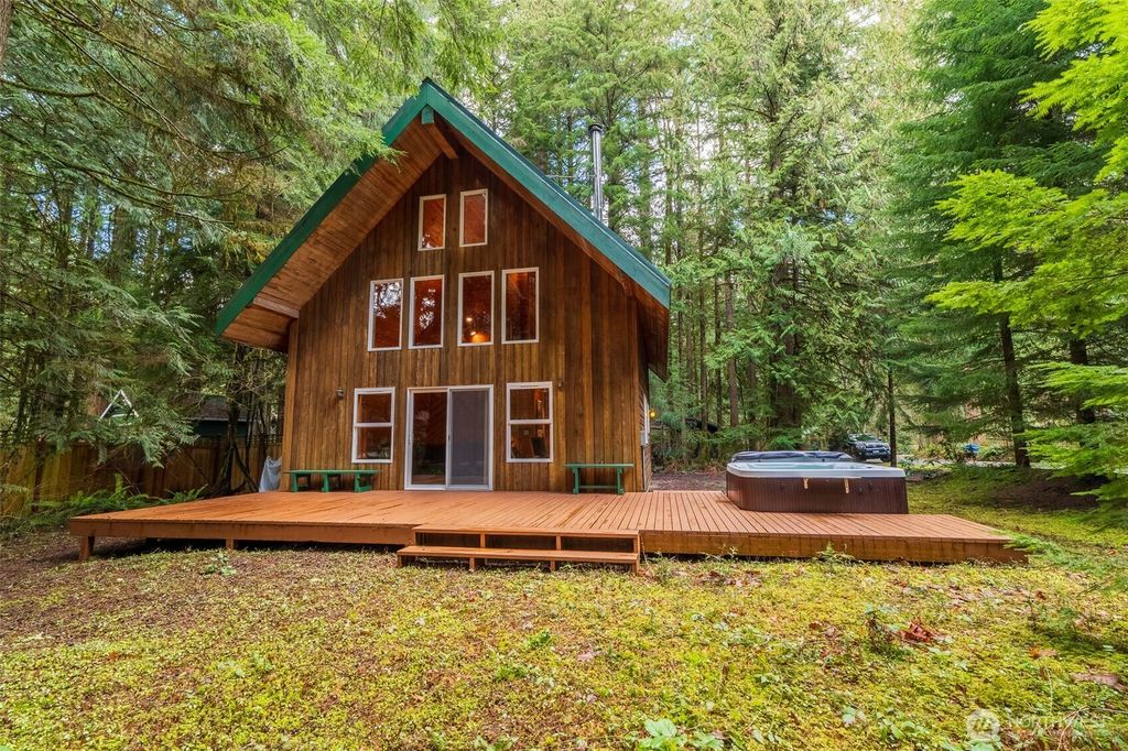 Photo of 13008 Welcome Road, Deming, WA 98244 (MLS # 2498462)