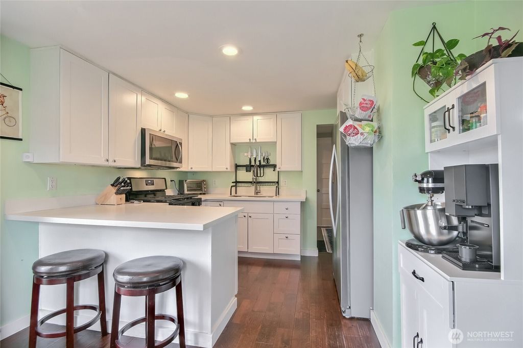 Photo of 10644 2nd Place SW, Seattle, WA 98146 (MLS # 2527210)