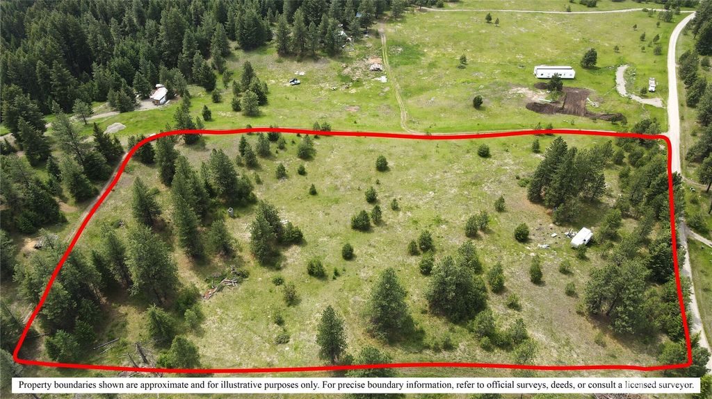 Photo of 13 Miner's Ridge Road, Oroville, WA 98844 (MLS # 2485683)