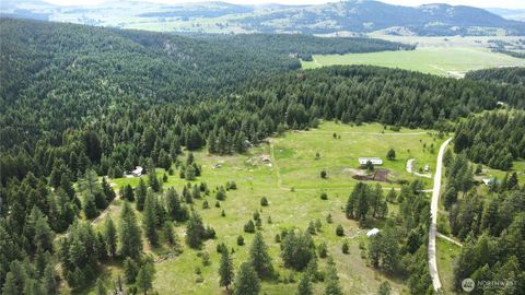 Photo of 13 Miner's Ridge Road, Oroville, WA 98844 (MLS # 2485683)