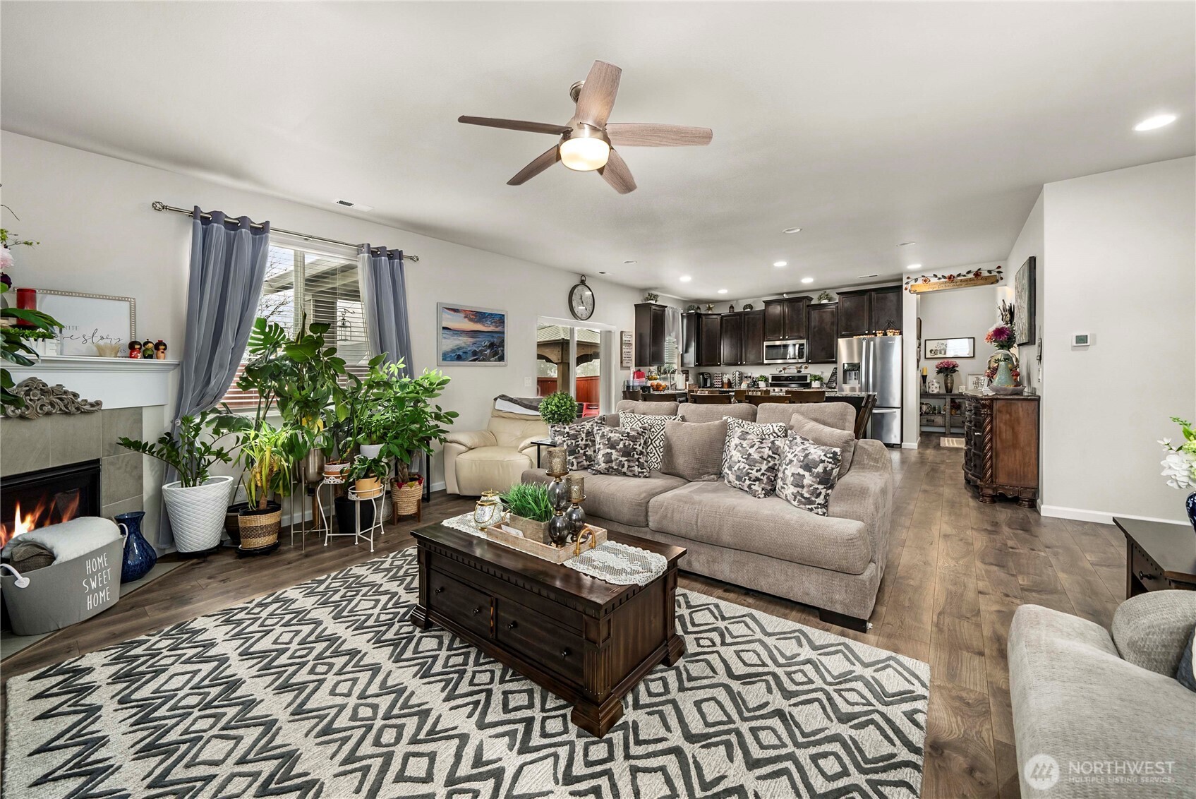 6720 143rd Street Ct E