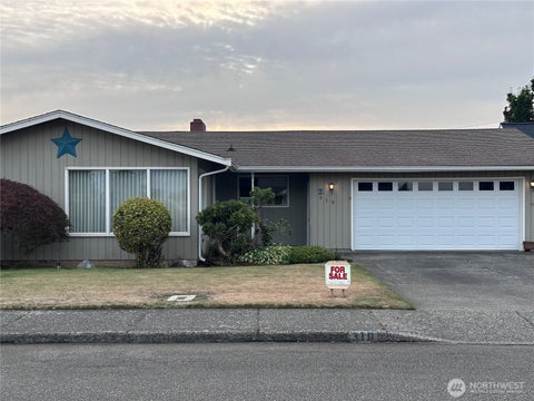Photo of 310 Stremler Drive, Lynden, WA 98264 (MLS # 2581488)