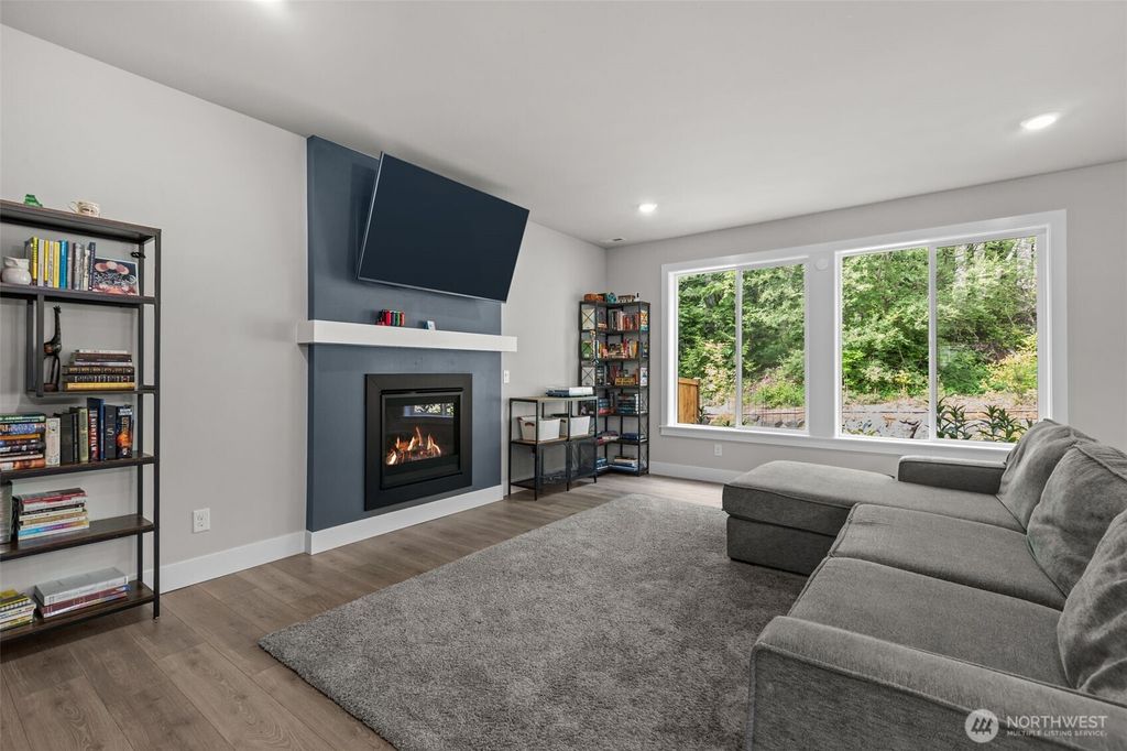 Photo of 4518 Olympus Loop, Gig Harbor, WA 98332 (MLS # 2557213)