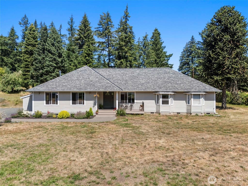 Photo of 10135 Stedman Road SE, Olympia, WA 98513 (MLS # 2565557)
