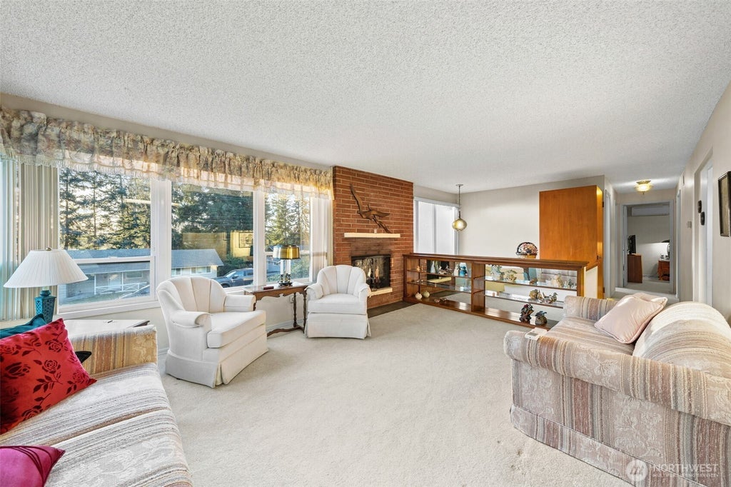 Photo of 24 158th Place SE, Bellevue, WA 98008 (MLS # 2565816)