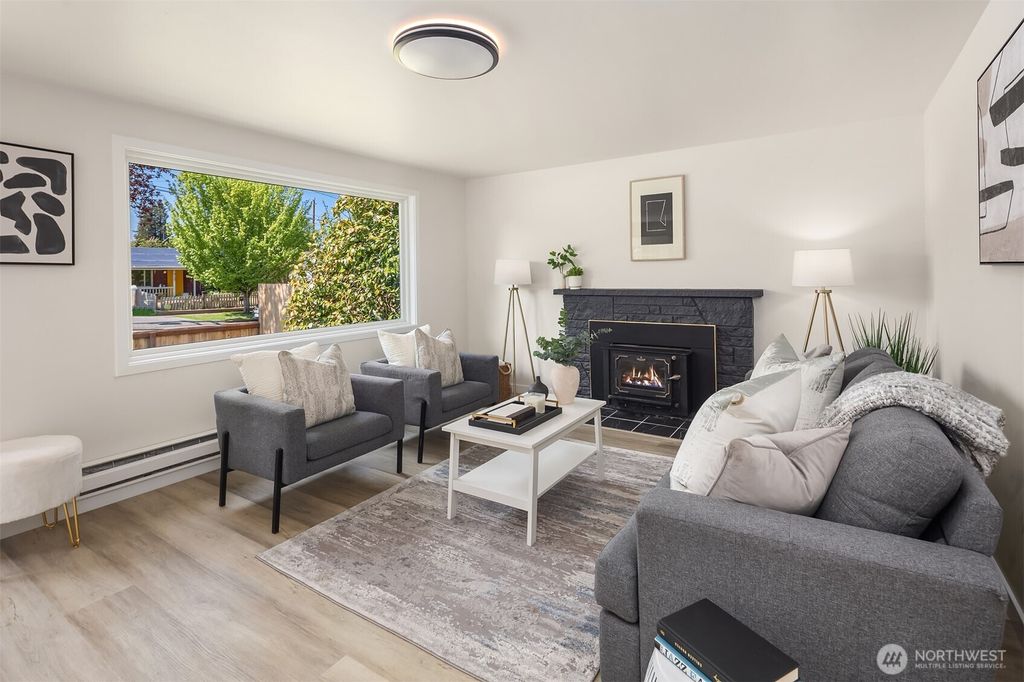 Photo of 8114 12th Avenue SW, Seattle, WA 98106 (MLS # 2365705)