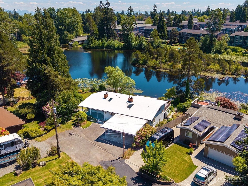 Photo of 516 72nd Street SE, Everett, WA 98203 (MLS # 2537661)