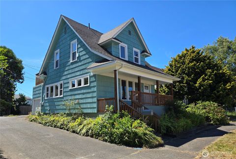 Photo of 515 N I Street, Aberdeen, WA 98520 (MLS # 2416761)