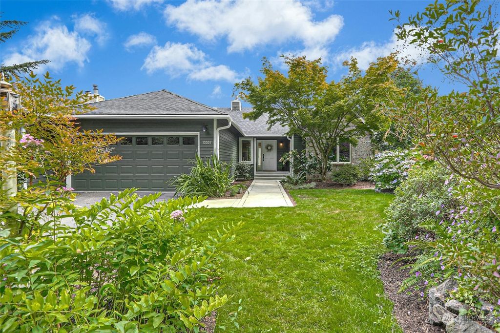 Photo of 13337 NE 147th Place, Woodinville, WA 98072 (MLS # 2279114)