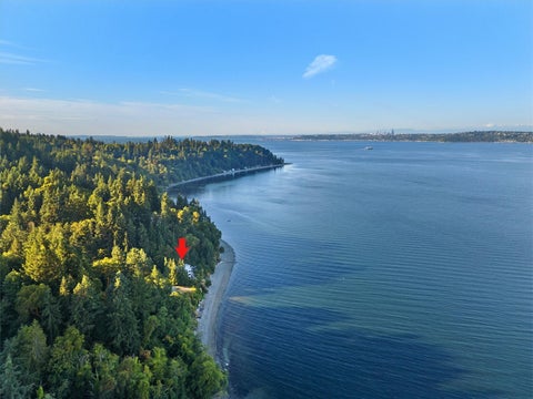 Photo of 10212 SW 127th Street, Vashon, WA 98070 (MLS # 2599742)