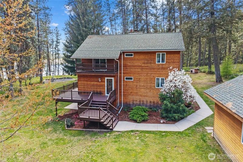 61 Columbia Drive