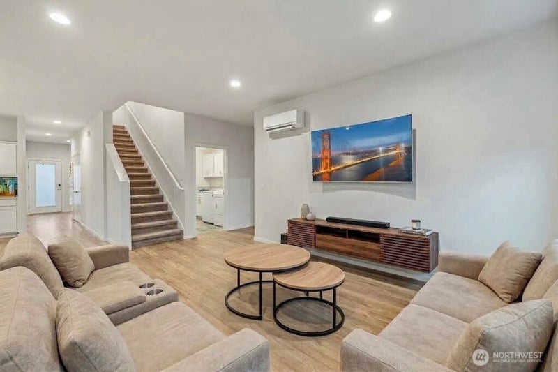 2113 Lancaster Drive