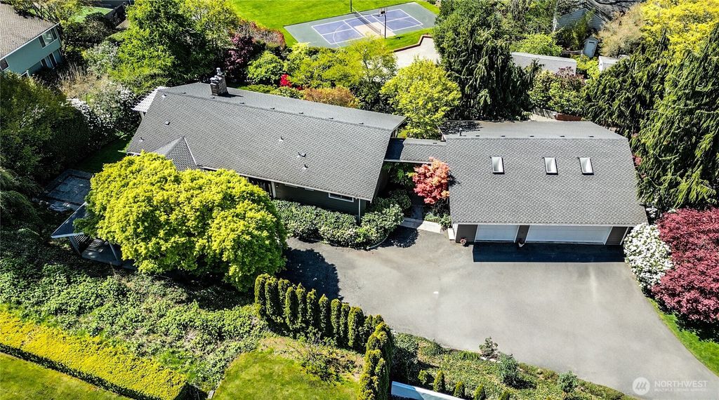 Photo of 9224 190th Street SW, Edmonds, WA 98020 (MLS # 2361415)