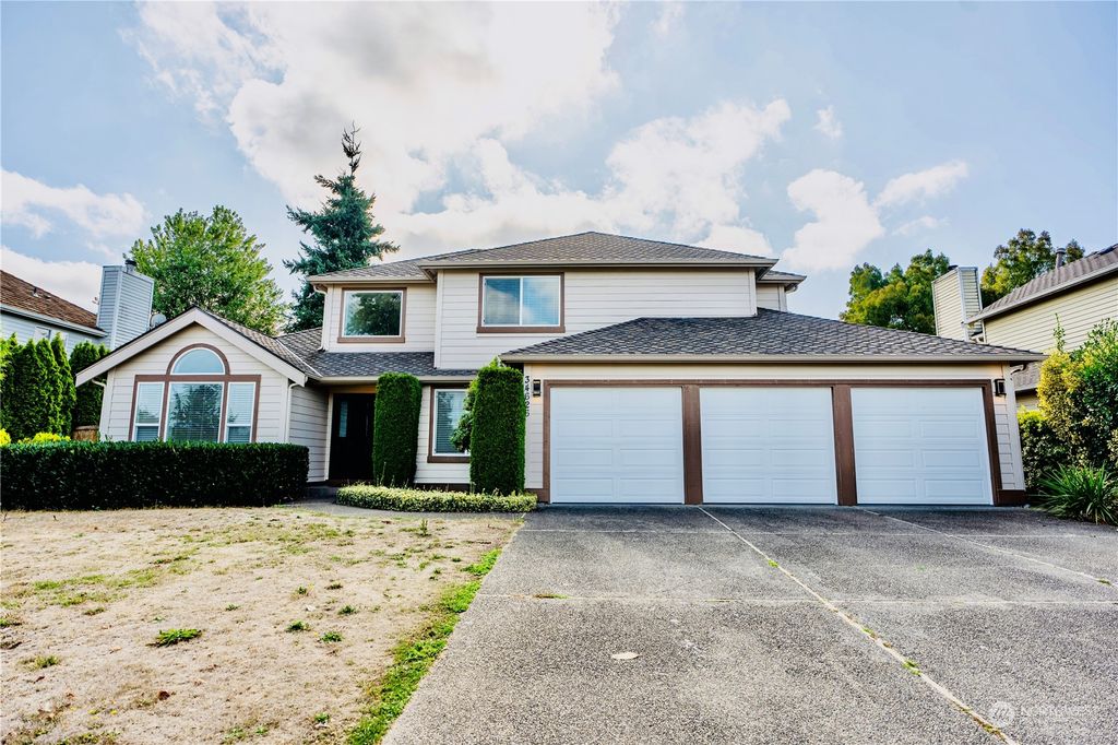Photo of 34626 10th Place SW, Federal Way, WA 98023 (MLS # 2157757)