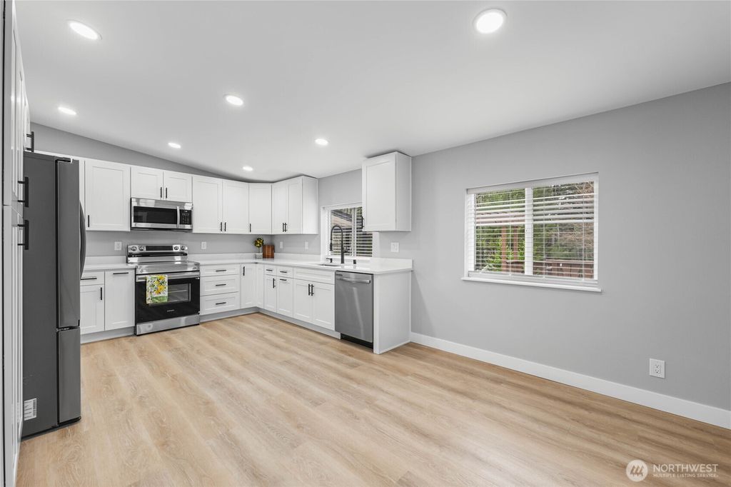 Photo of 18812 48th Street NE, Snohomish, WA 98290 (MLS # 2344697)
