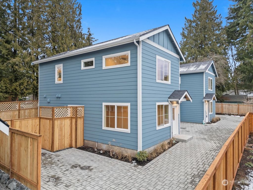 Photo of 13030 30th Avenue NE, Seattle, WA 98125 (MLS # 2330907)